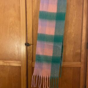 NWOT Colorblock scarf